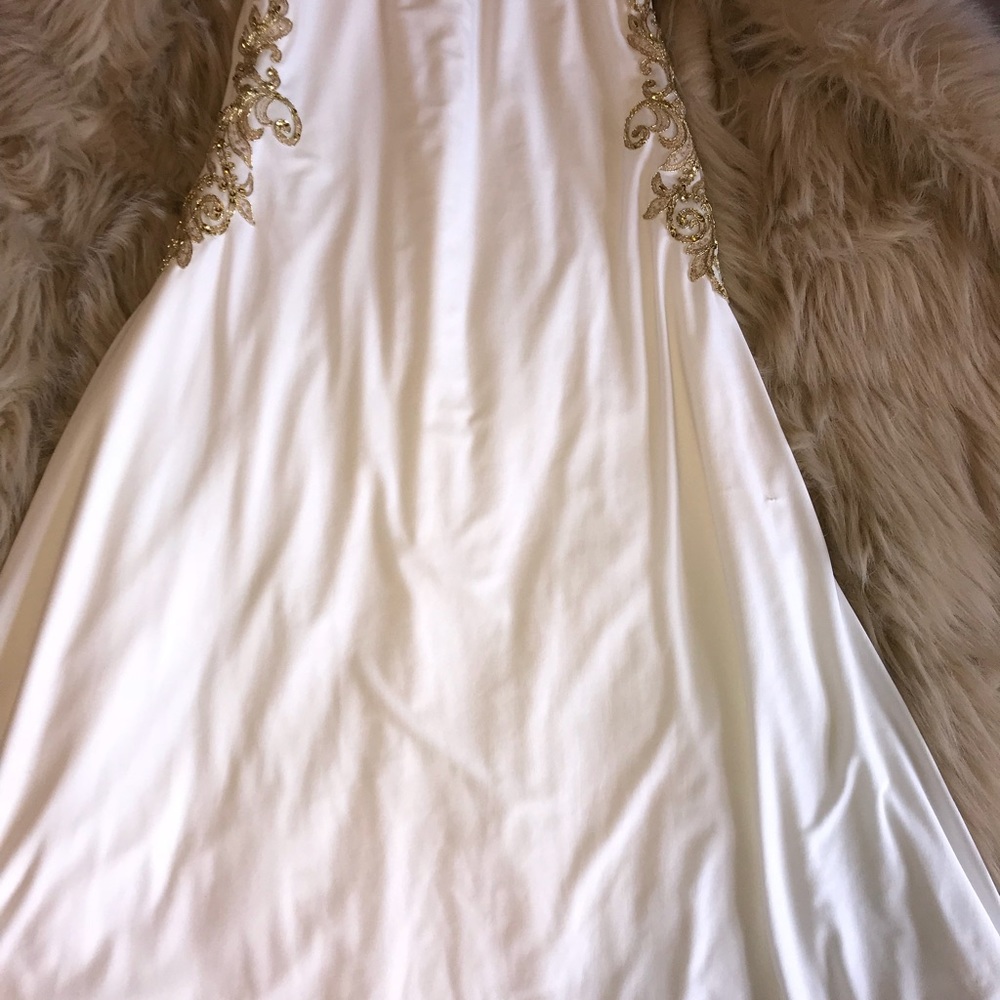 Wedding/Prom/Pageant Gown - Picture 8 of 8